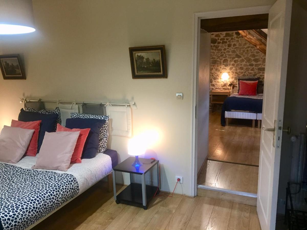 Les Maitres Sonneurs Bed & Breakfast Huriel ภายนอก รูปภาพ