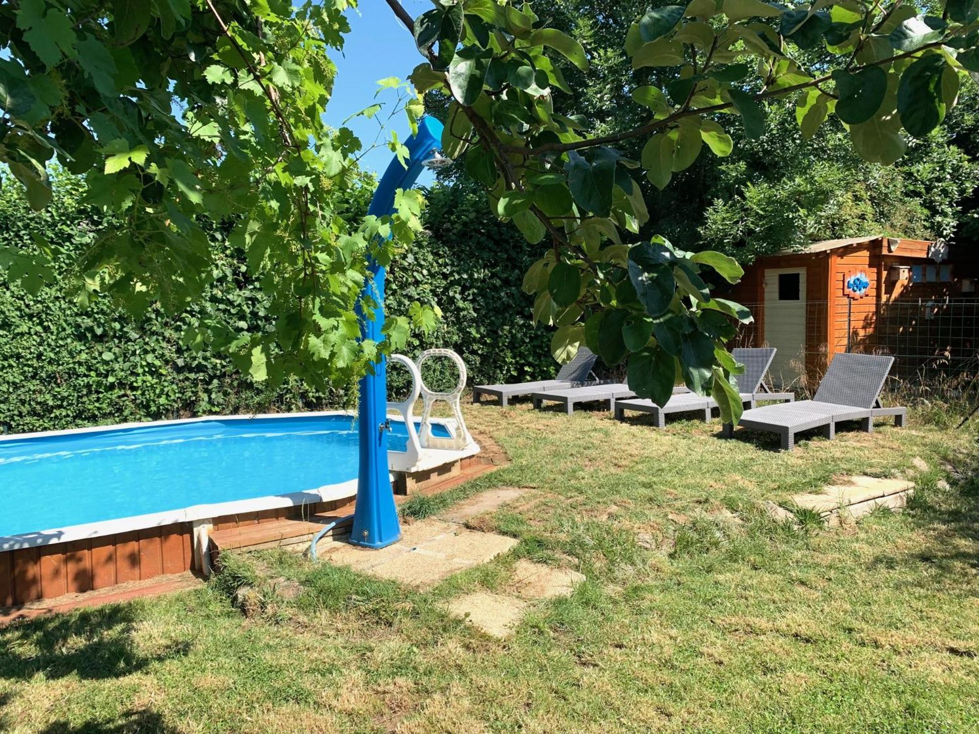 Les Maitres Sonneurs Bed & Breakfast Huriel ภายนอก รูปภาพ